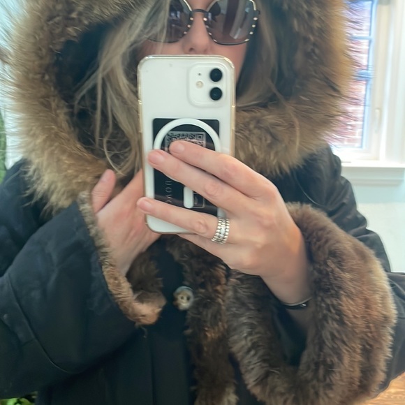 Jones New York full-length winter jacket with hood. Faux fur/water resistant. - Picture 4 of 4